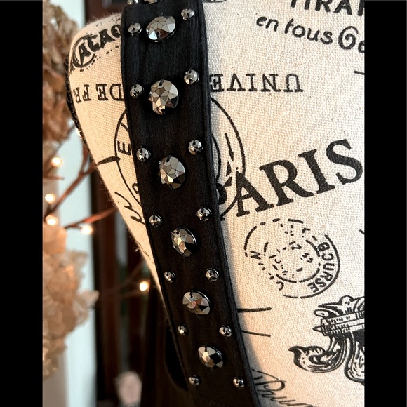 S O L D ❗️💎GORGEOUS Jet Black Blousy EXPRESS Top Black Bejeweled Straps/Neck -M - Picture 3 of 10